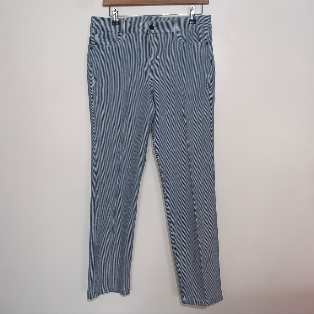 Gloria Vanderbilt Navy and White Striped Denim Size 8